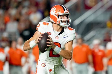 mike mcclure draftkings lineup|DraftKings CFB DFS Lineup Picks: Daily College Fantasy.